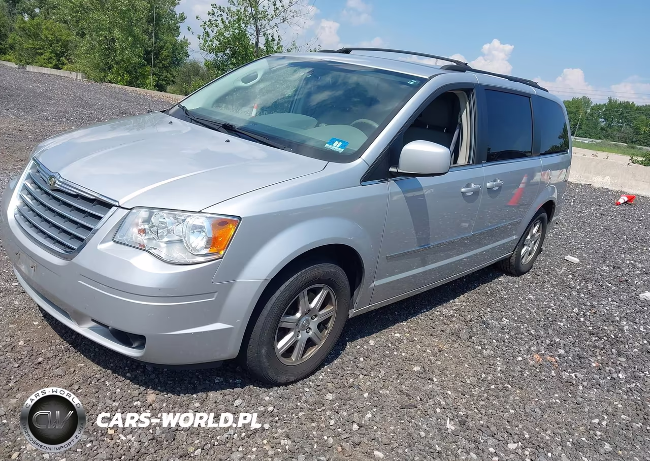 2010 Chrysler Town & Country Touring VIN:2A4RR5D13AR138064 - 2
