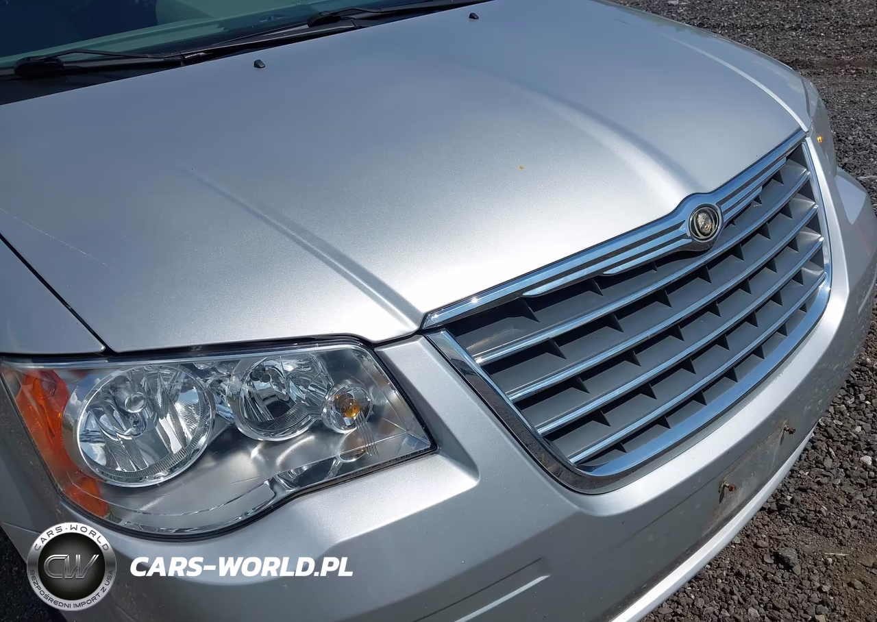 2010 Chrysler Town & Country Touring VIN:2A4RR5D13AR138064 - 6