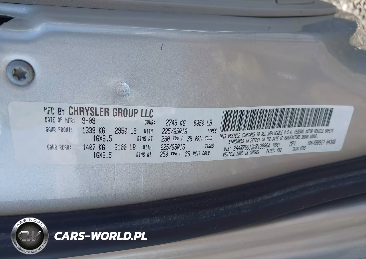 2010 Chrysler Town & Country Touring VIN:2A4RR5D13AR138064 - 9