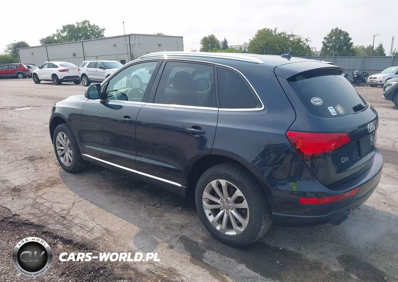 2014 Audi Q5 2.0T Premium VIN:WA1LFAFP6EA078641 - 3