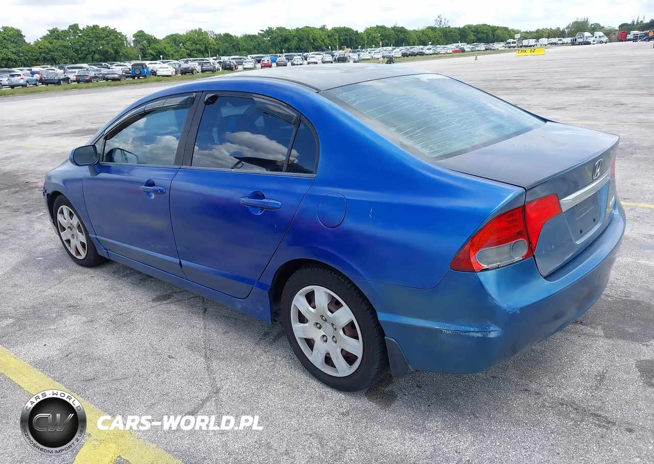 2010 Honda Civic Lx VIN:2HGFA1F57AH303999 - 3