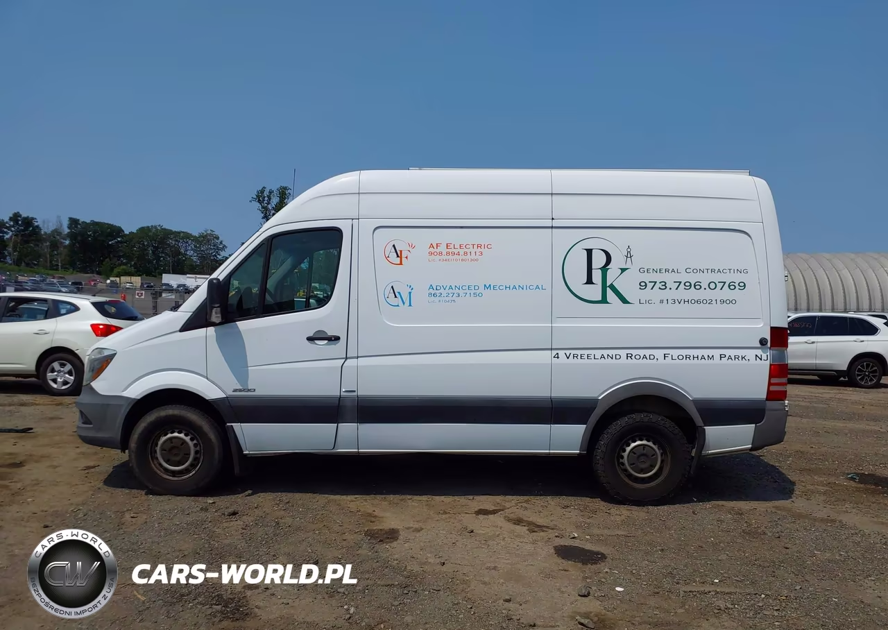 2014 Mercedes-Benz Sprinter 2500 Normal Roof VIN:WD3PE7DC6E5856372 - 14
