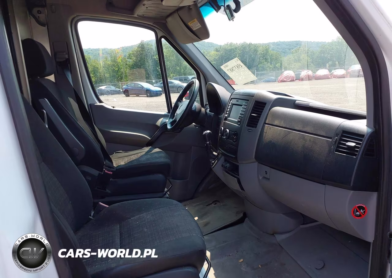 2014 Mercedes-Benz Sprinter 2500 Normal Roof VIN:WD3PE7DC6E5856372 - 5