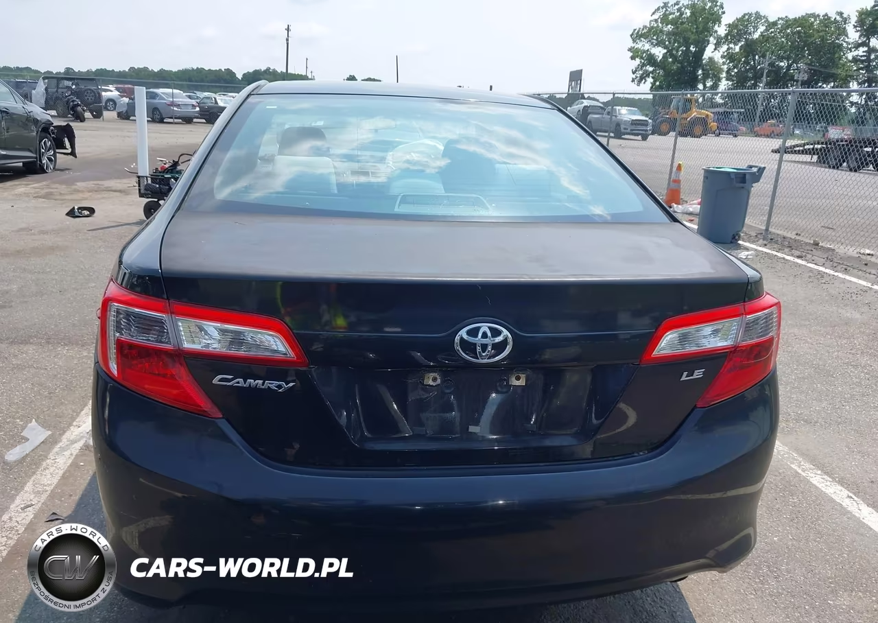 2013 Toyota Camry Le VIN:4T1BF1FK6DU271077 - 16