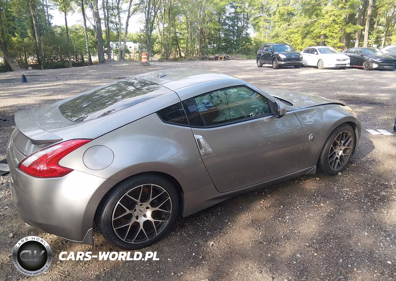 2009 Nissan 370Z Touring VIN:JN1AZ44E79M405515 - 4