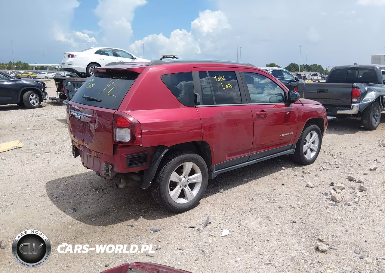 2014 Jeep Compass Sport VIN:1C4NJDBB1ED569707 - 4