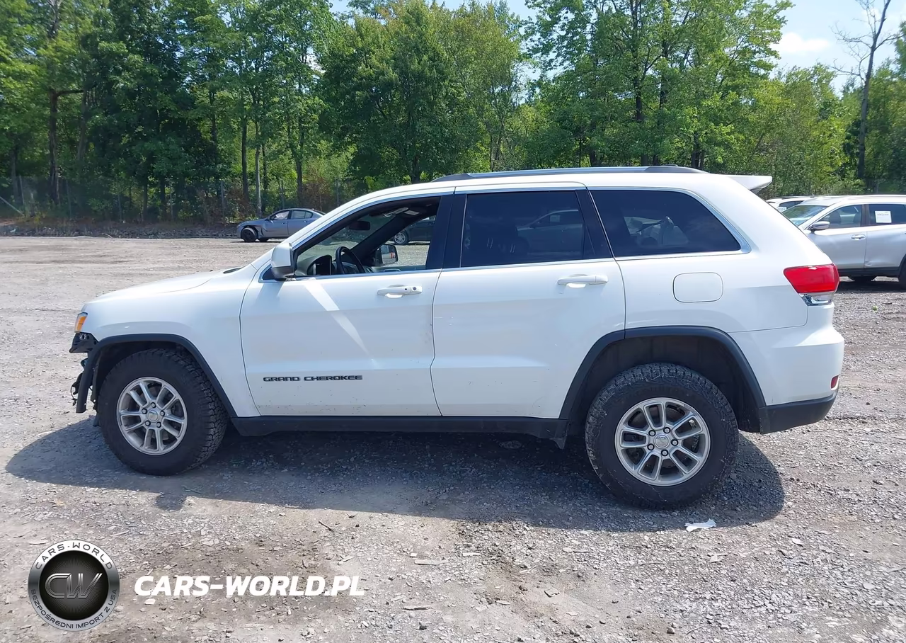 2019 Jeep Grand Cherokee Laredo E 4X4 VIN:1C4RJFAG4KC527723 - 14