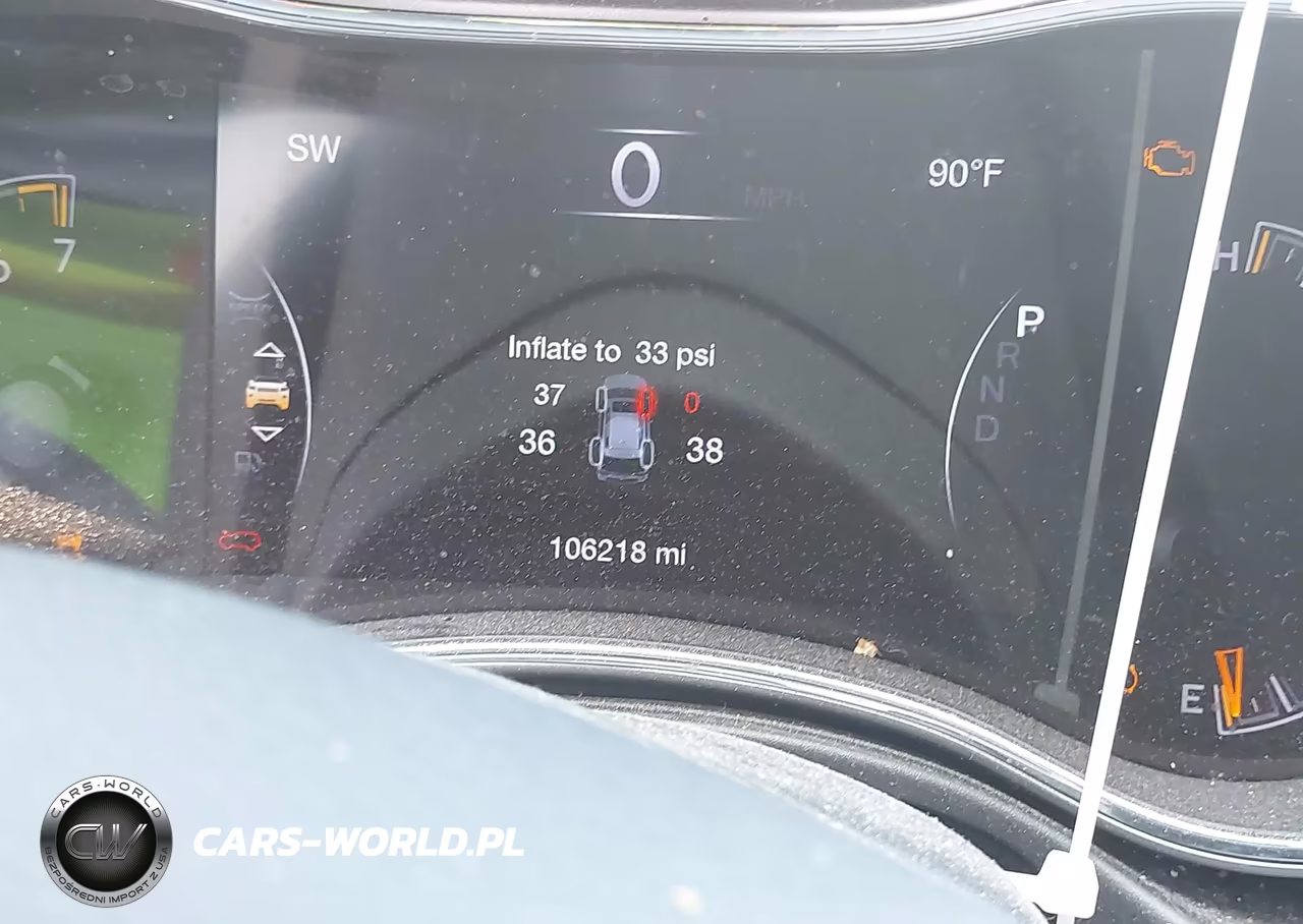 2019 Jeep Grand Cherokee Laredo E 4X4 VIN:1C4RJFAG4KC527723 - 15