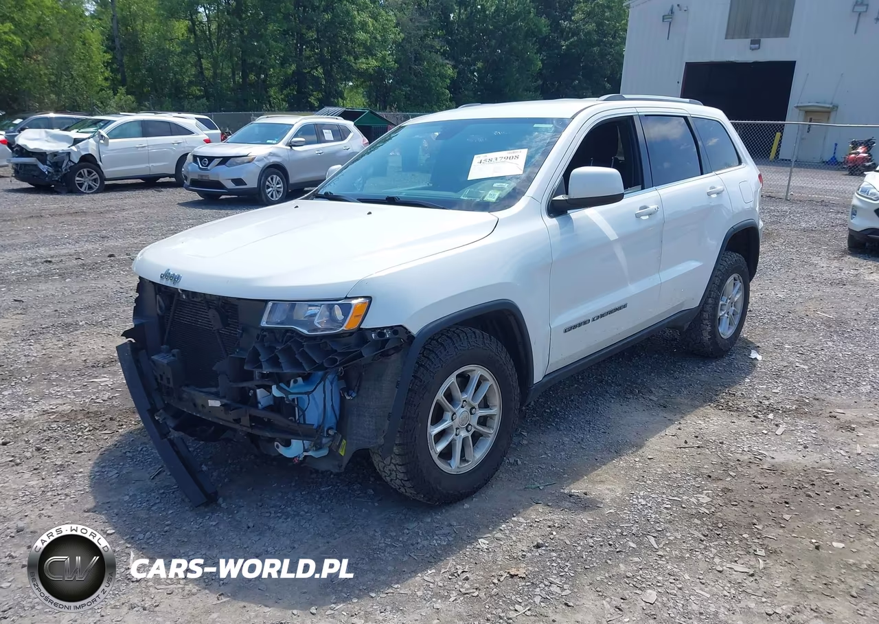 2019 Jeep Grand Cherokee Laredo E 4X4 VIN:1C4RJFAG4KC527723 - 2