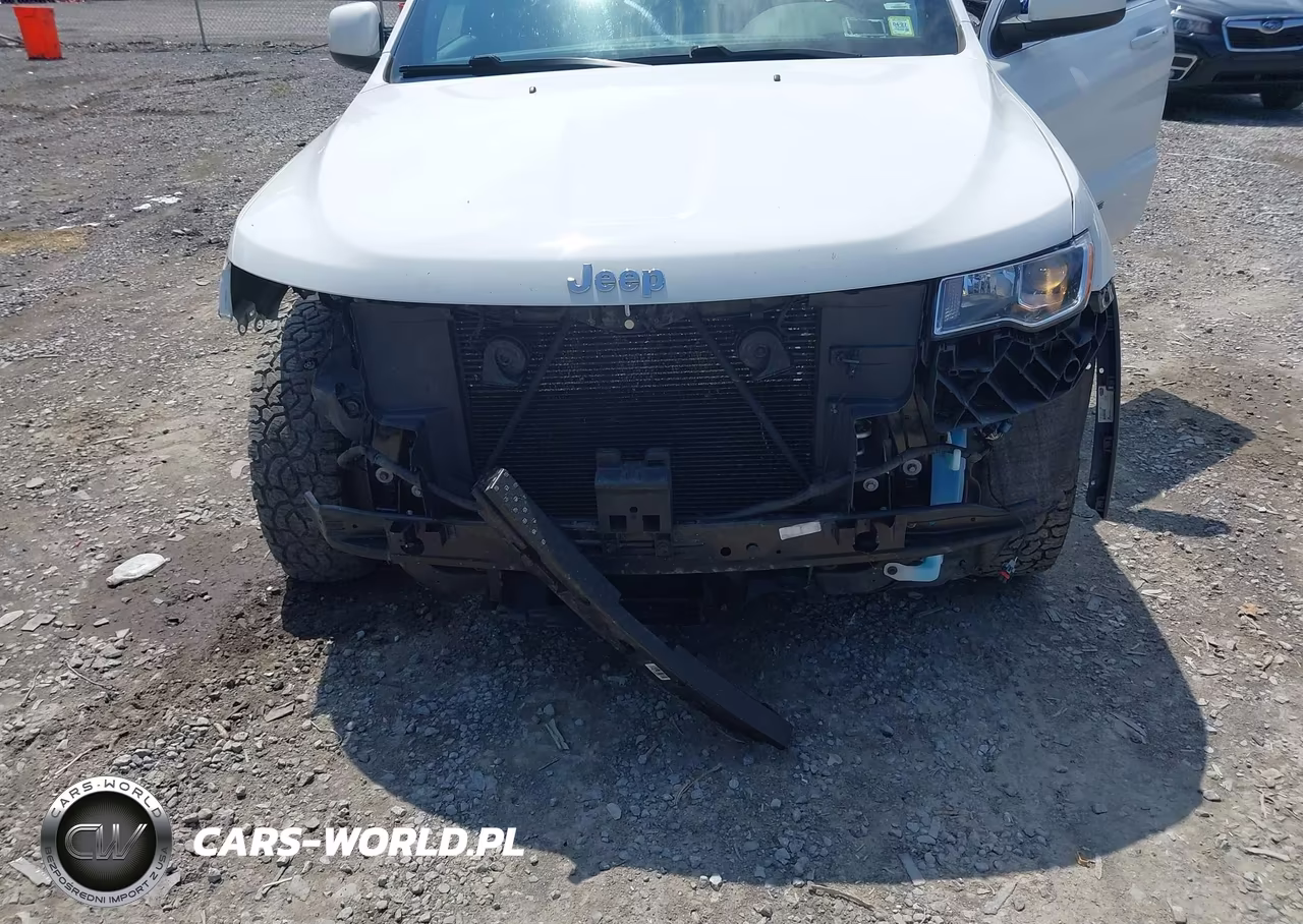 2019 Jeep Grand Cherokee Laredo E 4X4 VIN:1C4RJFAG4KC527723 - 6