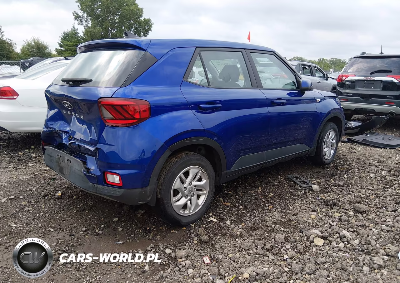 2022 Hyundai Venue Se VIN:KMHRB8A31NU200468 - 4