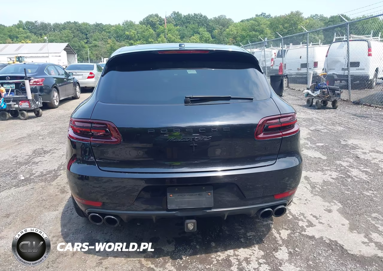 2018 Porsche Macan Gts VIN:WP1AG2A56JLB61652 - 17
