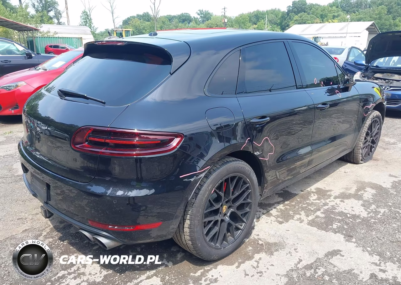 2018 Porsche Macan Gts VIN:WP1AG2A56JLB61652 - 4