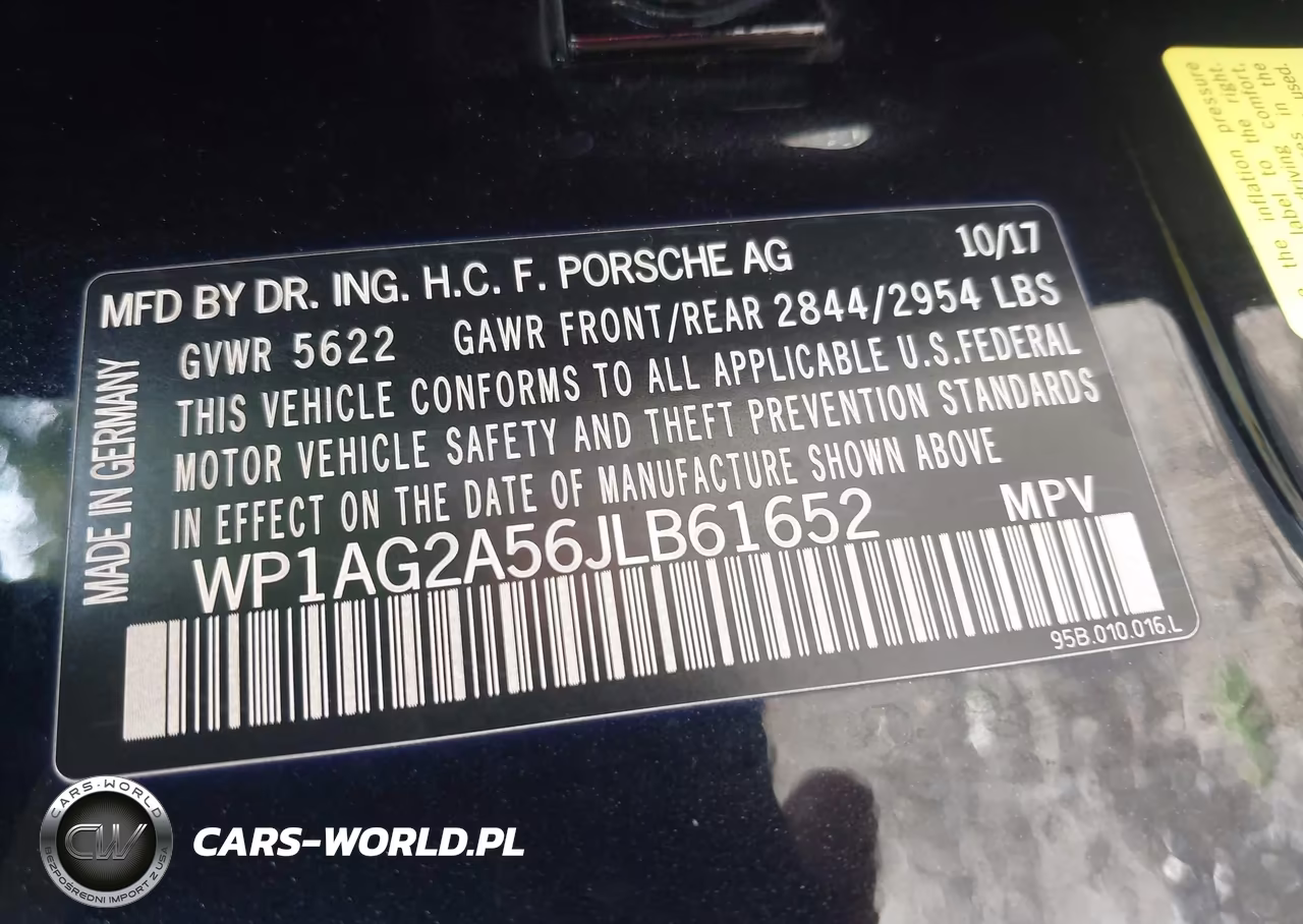 2018 Porsche Macan Gts VIN:WP1AG2A56JLB61652 - 9