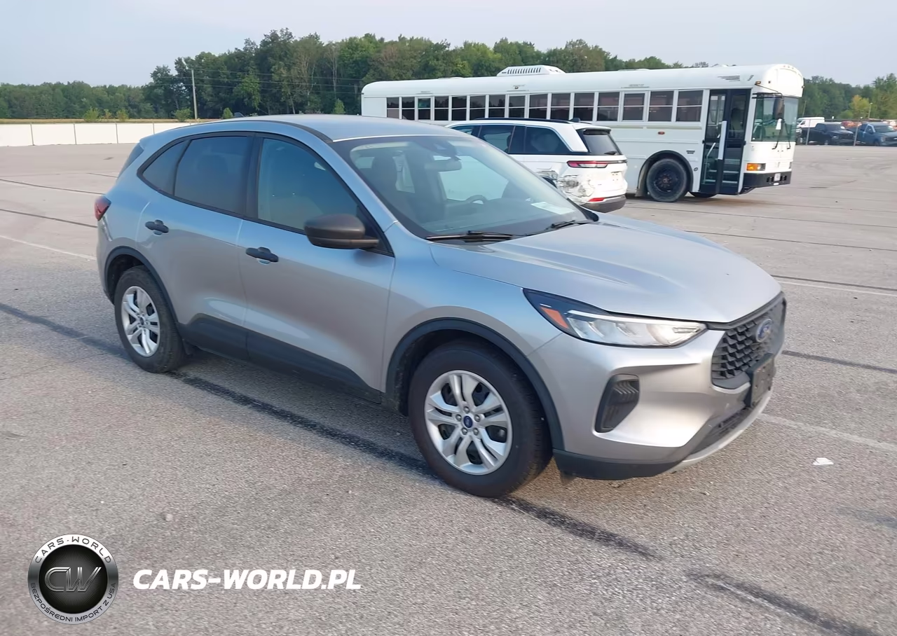 2023 Ford Escape – zdjęcie 1 z 16