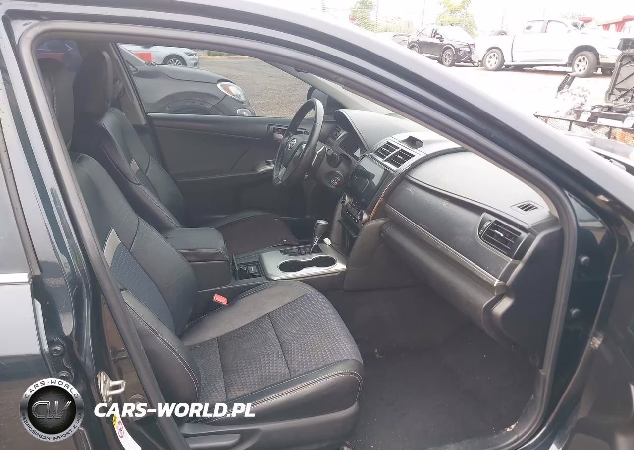 2014 Toyota Camry Se VIN:4T1BF1FK6EU335670 - 5