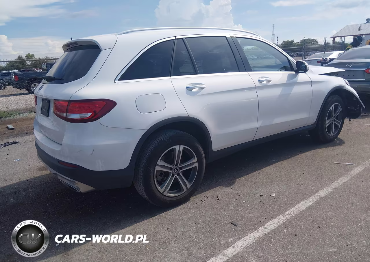 2018 Mercedes-Benz Glc 300 VIN:WDC0G4JB3JV053048 - 4