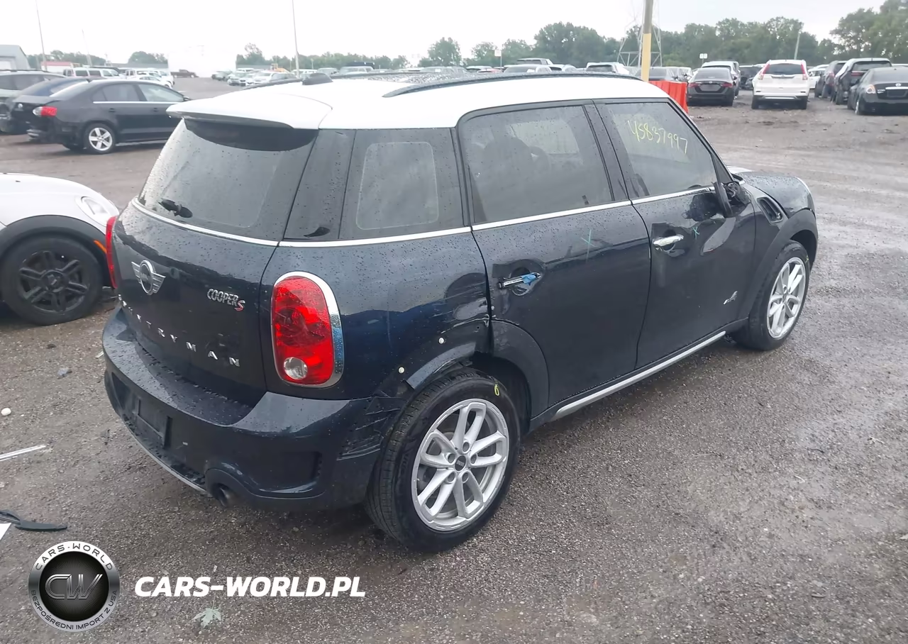 2016 Mini Countryman Cooper S VIN:WMWZC5C58GWU02579 - 4