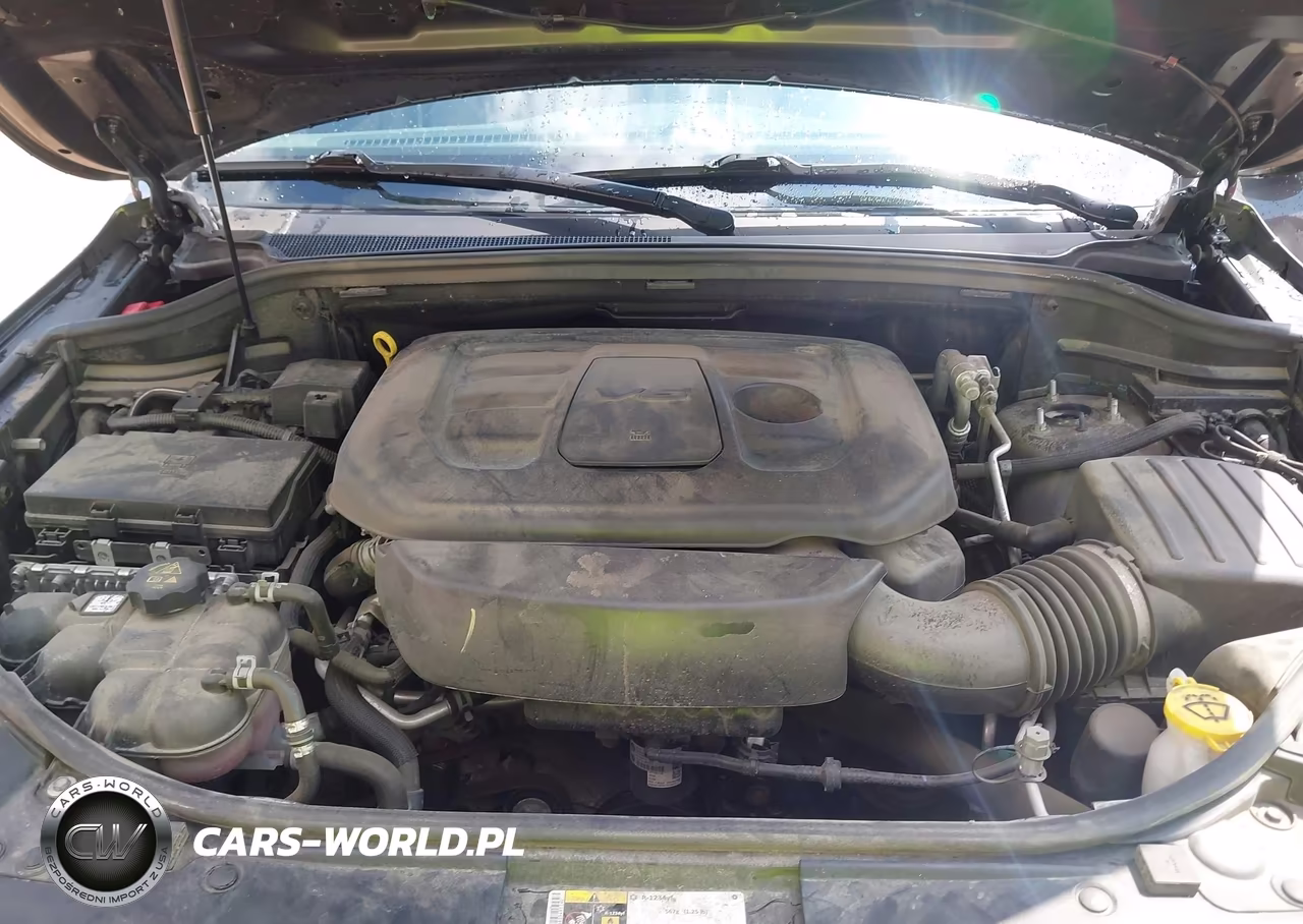 2020 Jeep Grand Cherokee Laredo E 4X4 VIN:1C4RJFAG6LC302432 - 10