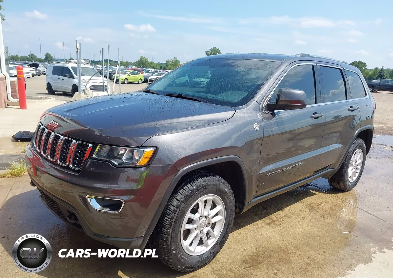 2020 Jeep Grand Cherokee Laredo E 4X4 VIN:1C4RJFAG6LC302432 - 2