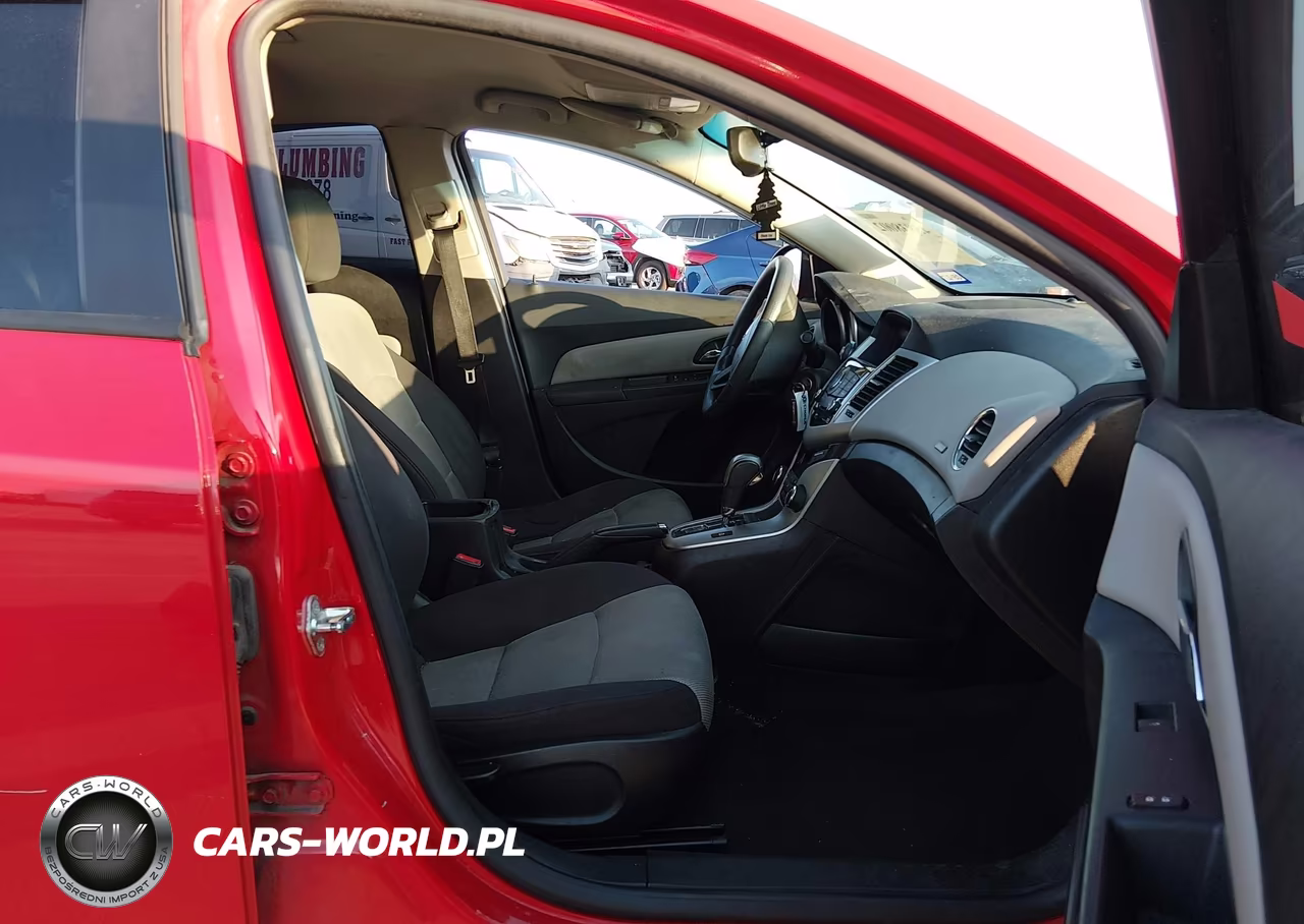 2015 Chevrolet Cruze Ls Auto VIN:1G1PA5SH9F7270302 - 5