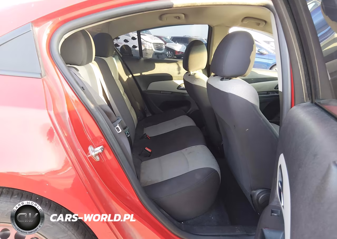 2015 Chevrolet Cruze Ls Auto VIN:1G1PA5SH9F7270302 - 8