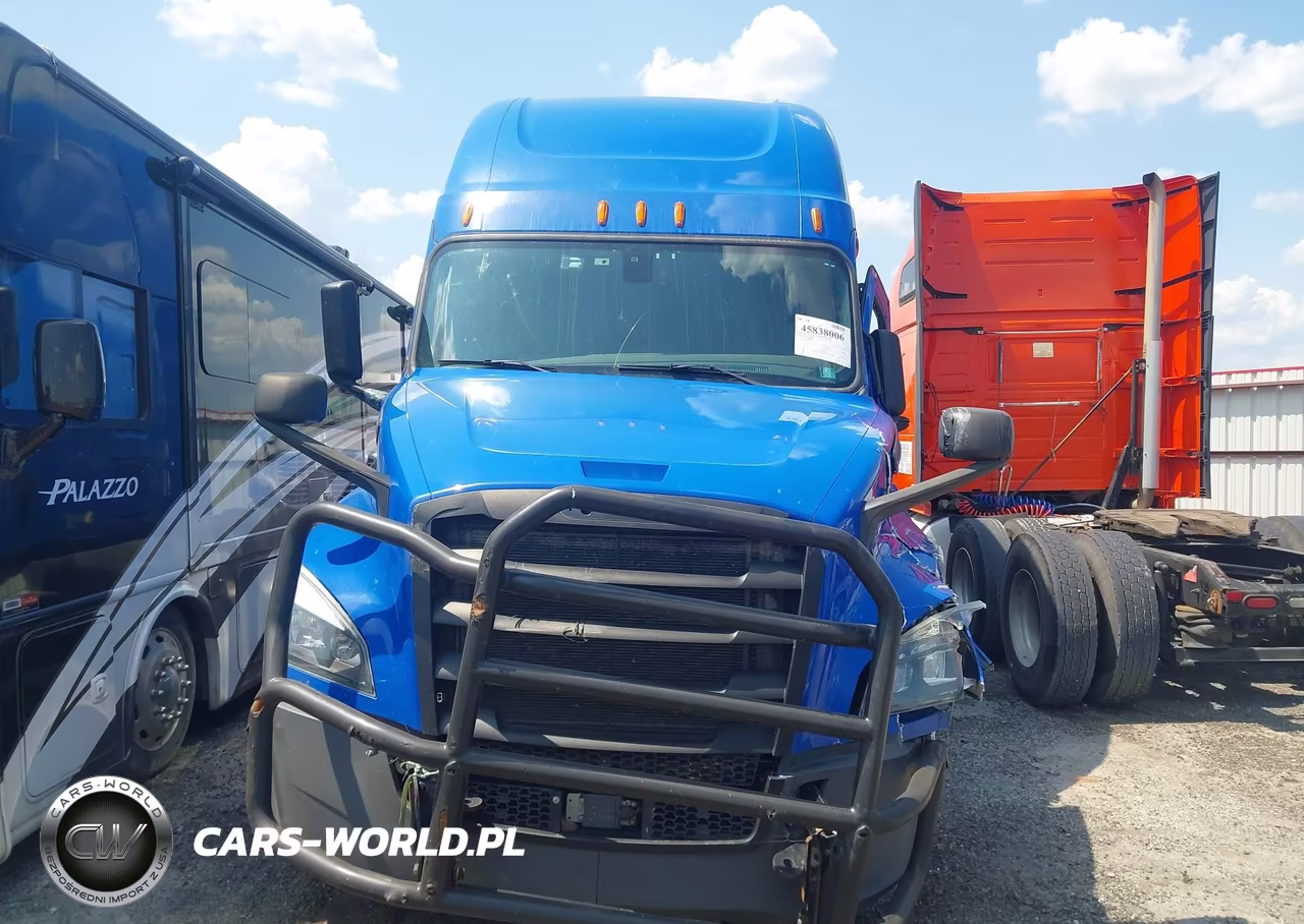 2020 Freightliner New Cascadia 126 VIN:3AKJHHDV8LSKY4995 - 12
