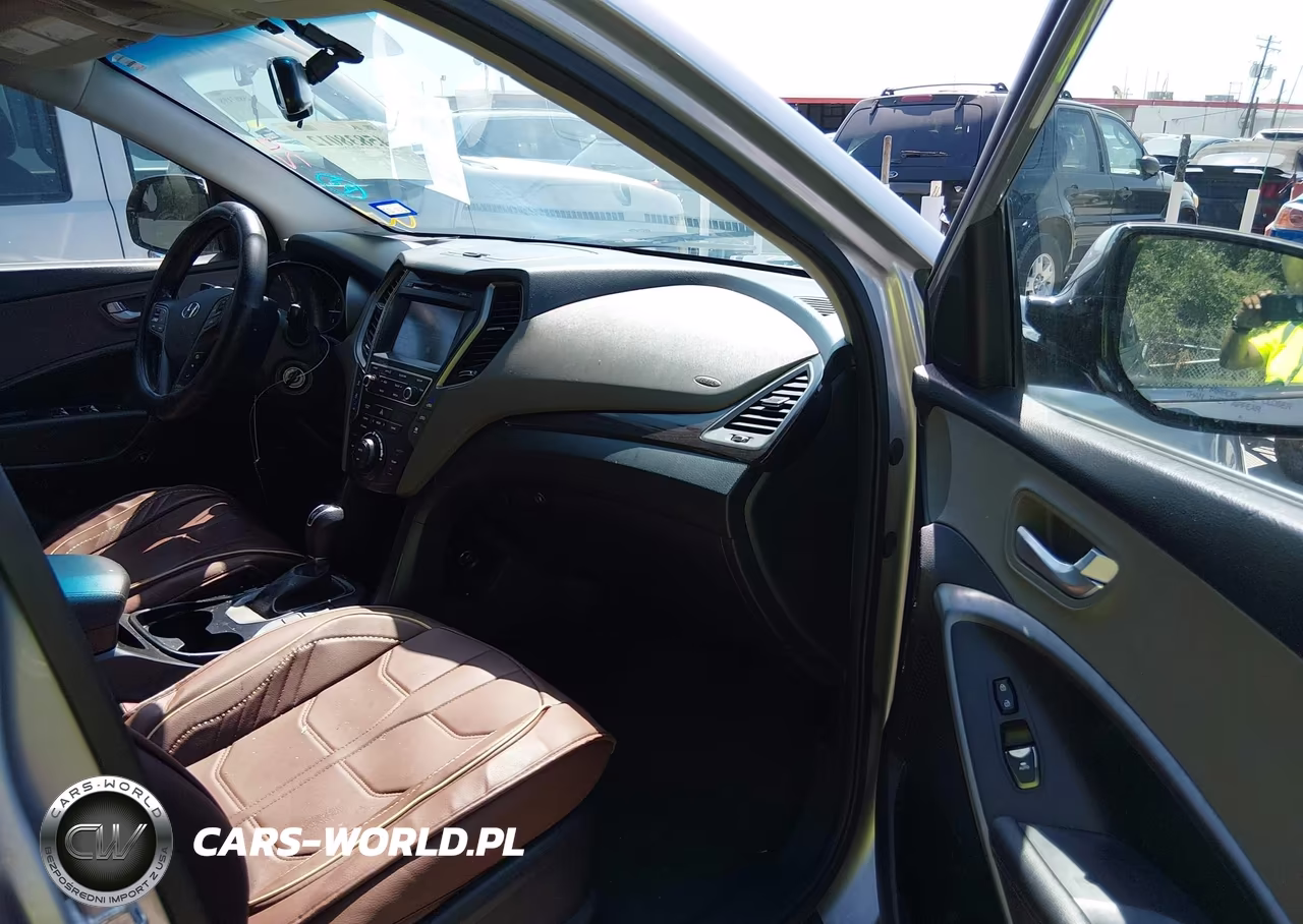2018 Hyundai Santa Fe Se VIN:KM8SM4HF2JU293905 - 5