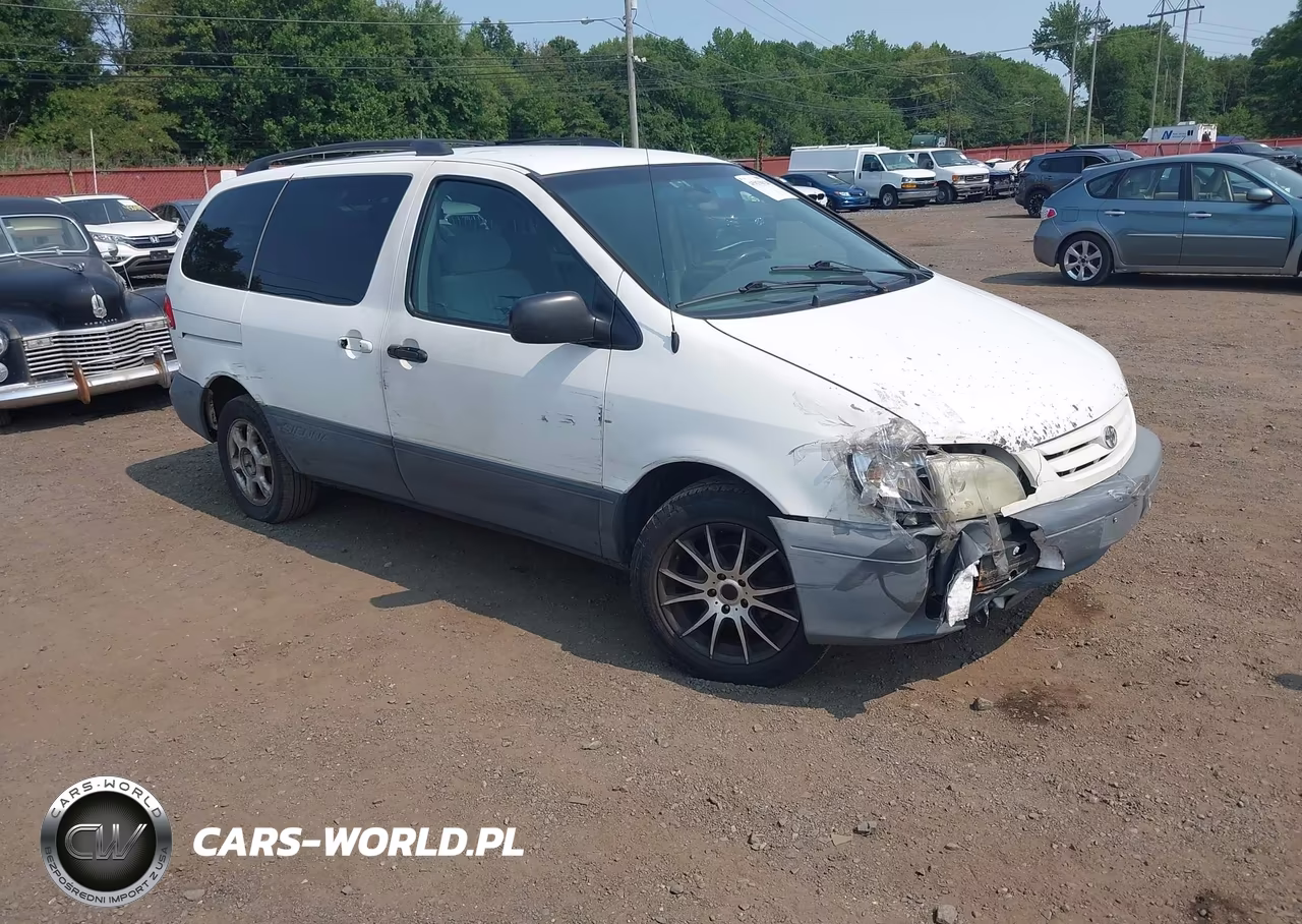 2002 Toyota Sienna Le
