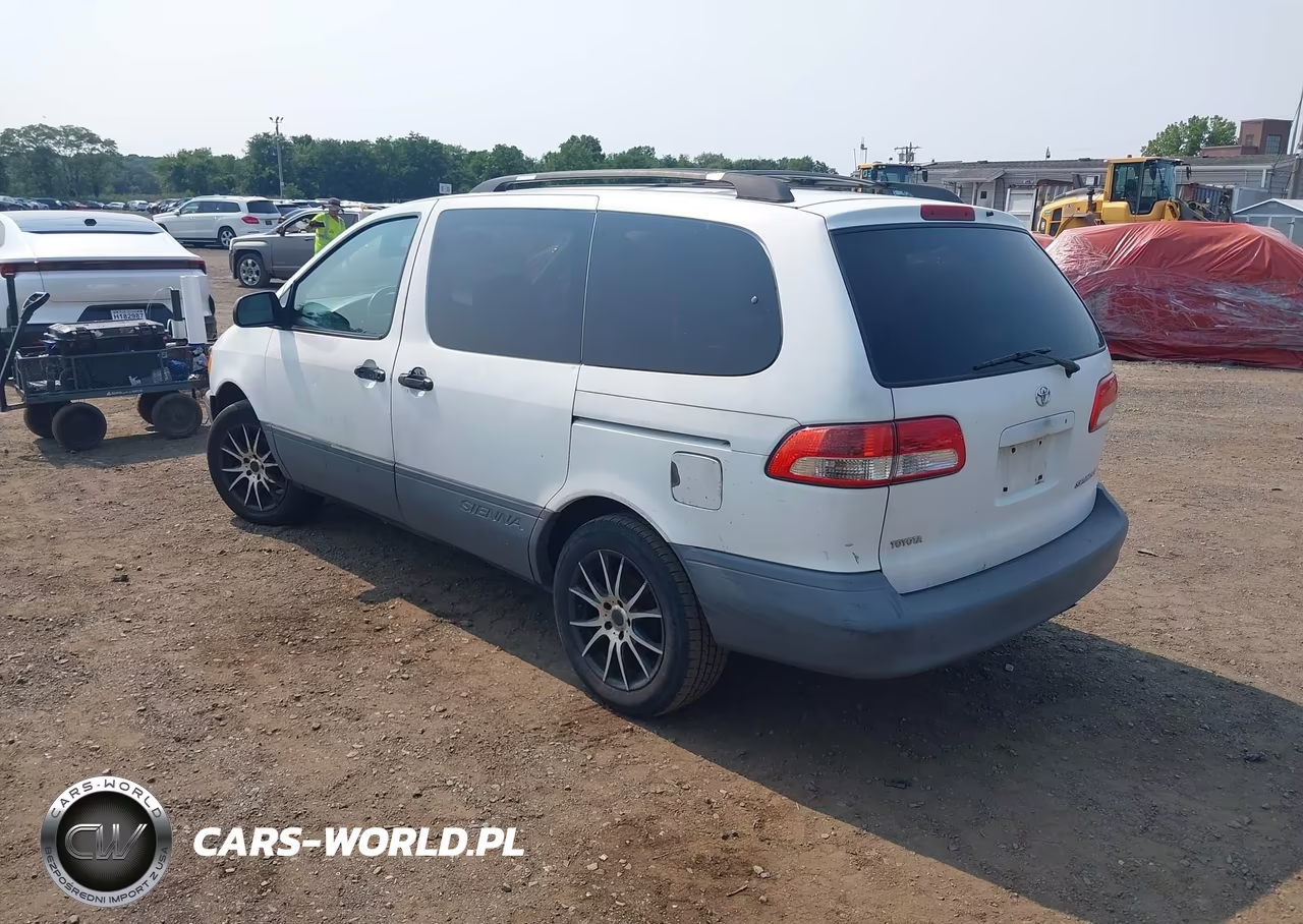 2002 Toyota Sienna Le VIN:4T3ZF13C62U496518 - 3