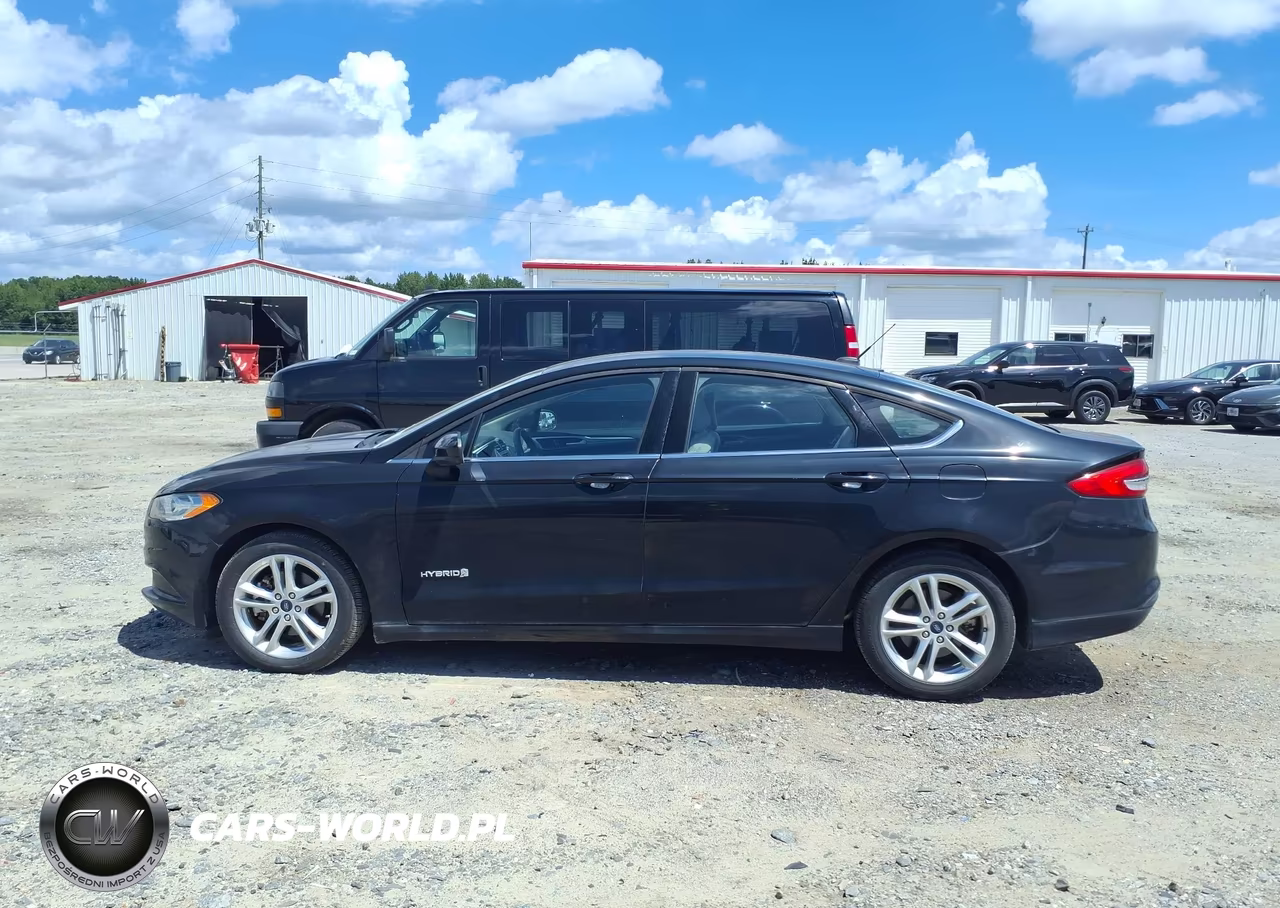 2018 Ford Fusion Hybrid S VIN:3FA6P0UU8JR271611 - 14