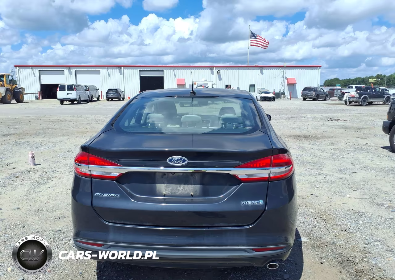 2018 Ford Fusion Hybrid S VIN:3FA6P0UU8JR271611 - 16