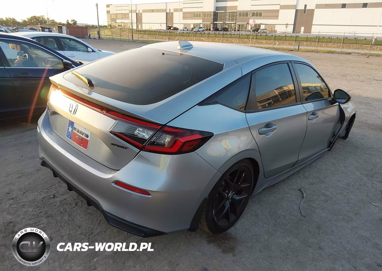 2026 Honda Civic Sport VIN:19XFL2H82TE031656 - 4