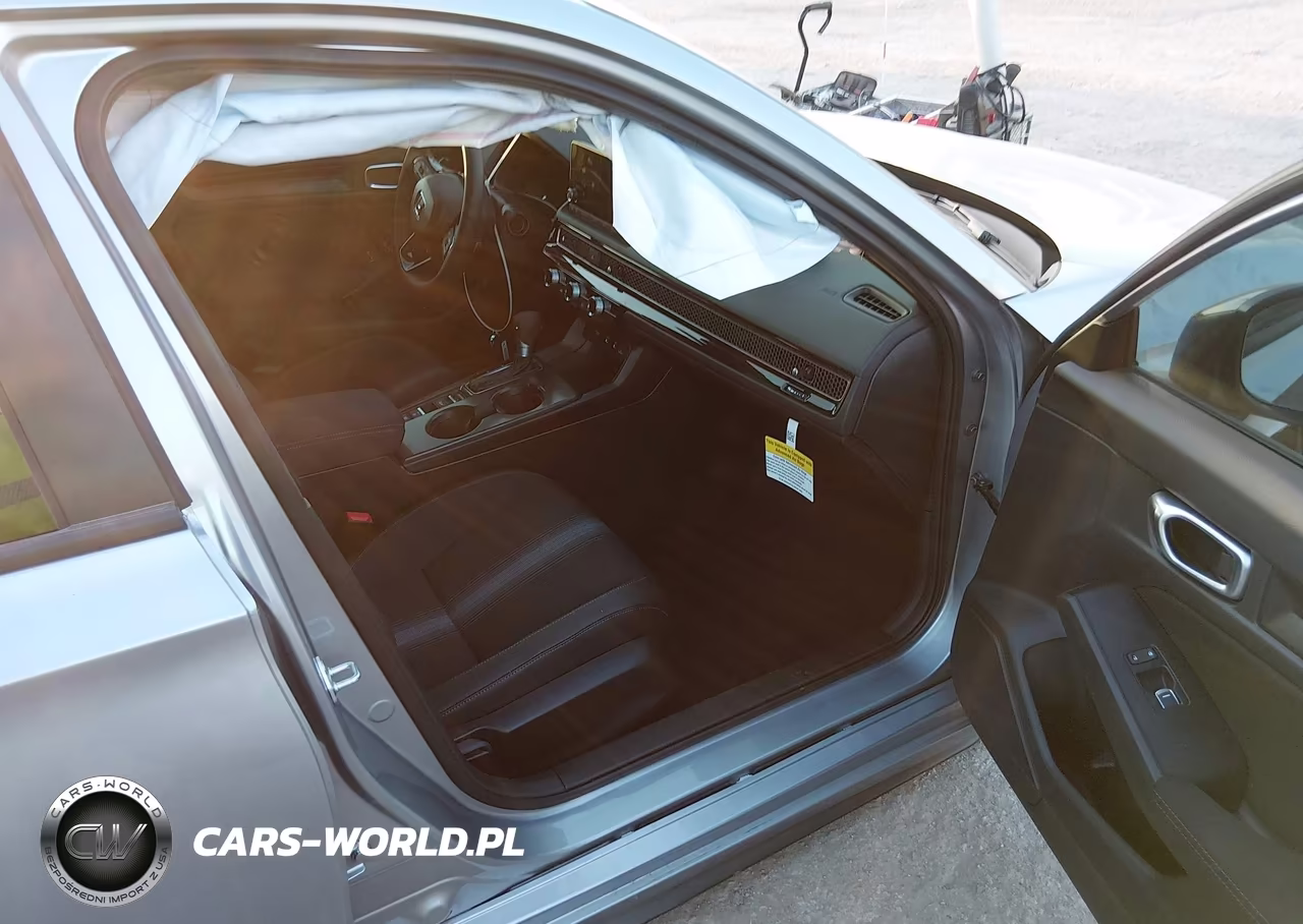 2026 Honda Civic Sport VIN:19XFL2H82TE031656 - 5