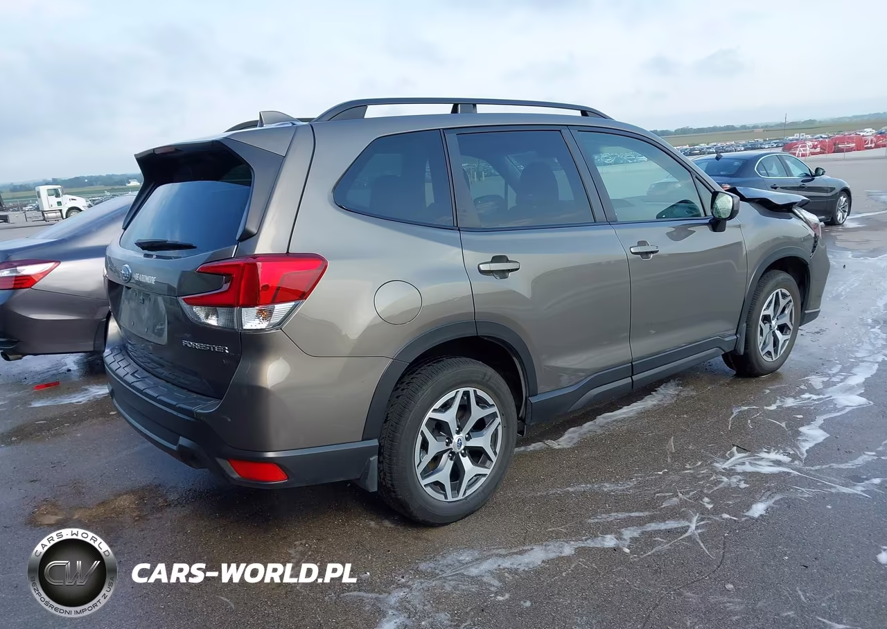 2021 Subaru Forester Premium VIN:JF2SKAJC7MH507231 - 4