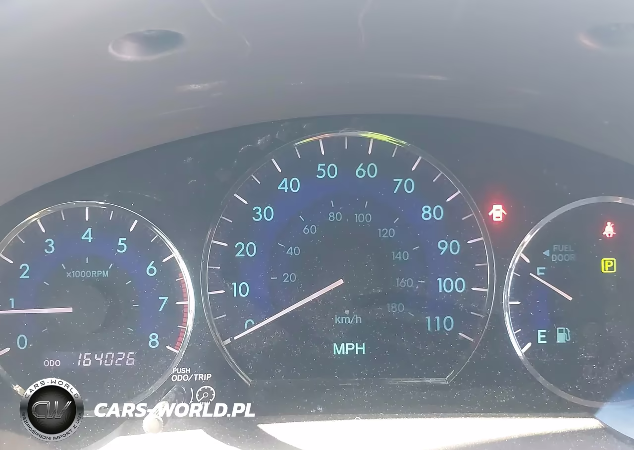 2010 Toyota Sienna Xle VIN:5TDDK4CC5AS032966 - 7