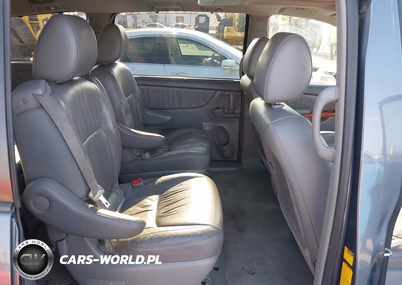 2010 Toyota Sienna Xle VIN:5TDDK4CC5AS032966 - 8