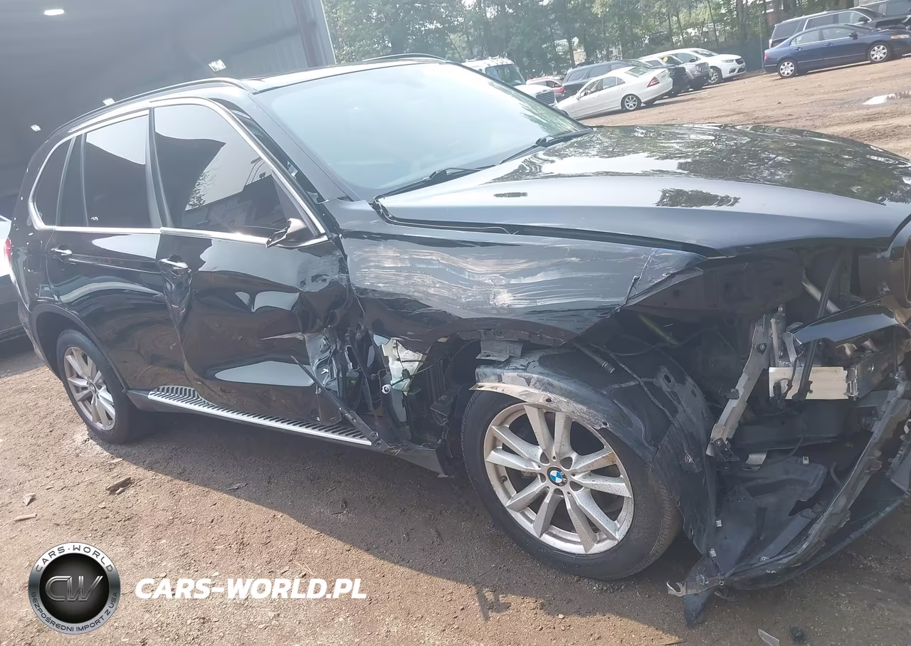 2015 BMW X5 xDrive35I VIN:5UXKR0C53F0K55223 - 6
