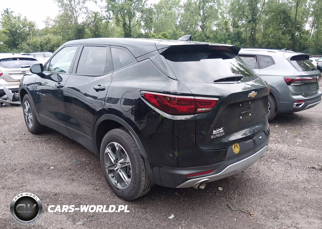 2025 Chevrolet Blazer 2Lt VIN:3GNKBCR4XSS158603 - 3