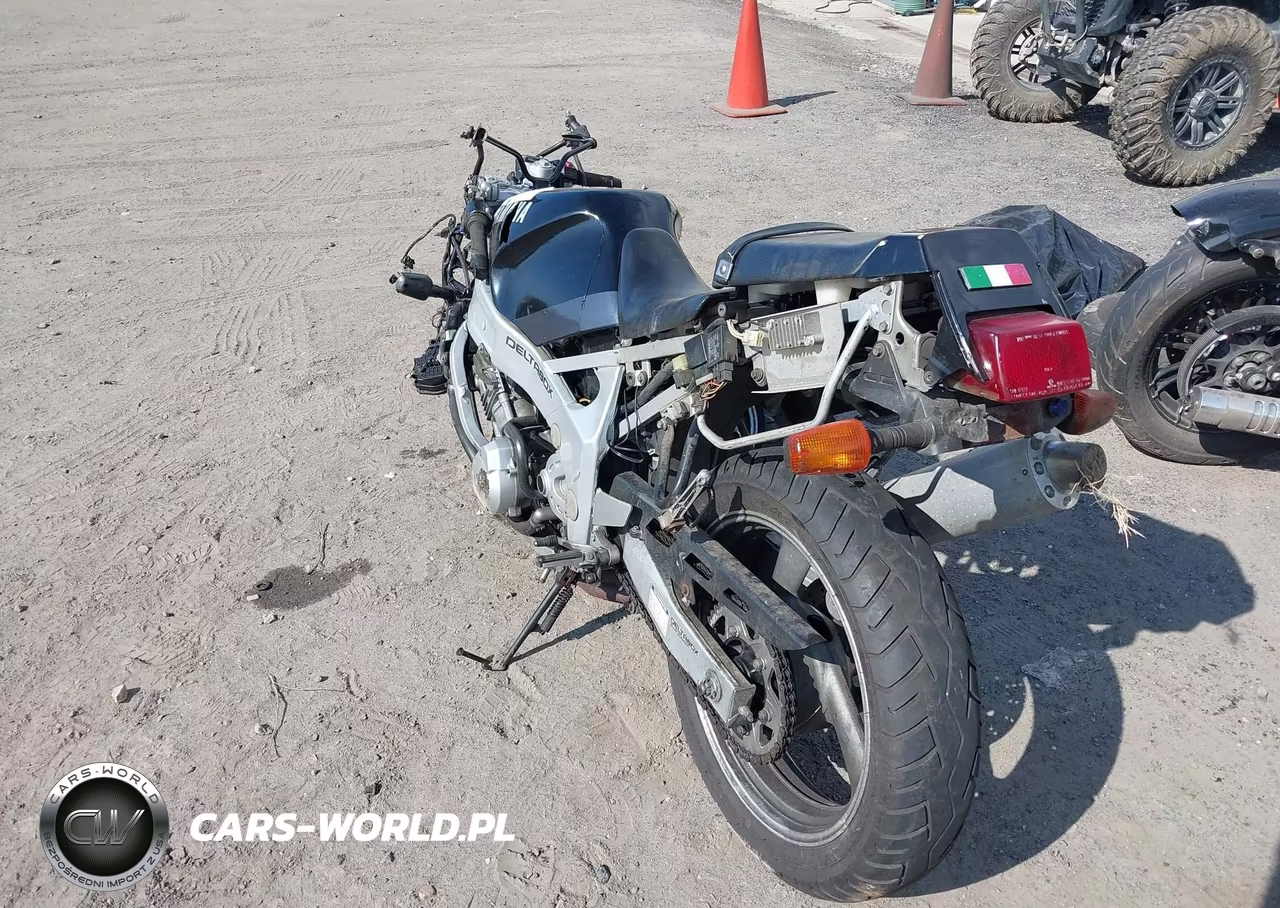 1991 Yamaha Fzr600 R VIN:JYA3HHE04MA034113 - 3