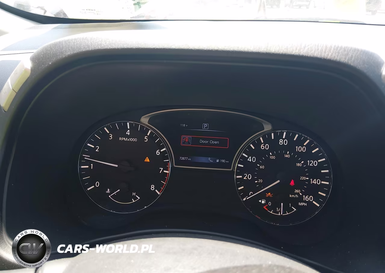 2017 Nissan Pathfinder Platinum VIN:5N1DR2MN1HC615932 - 7