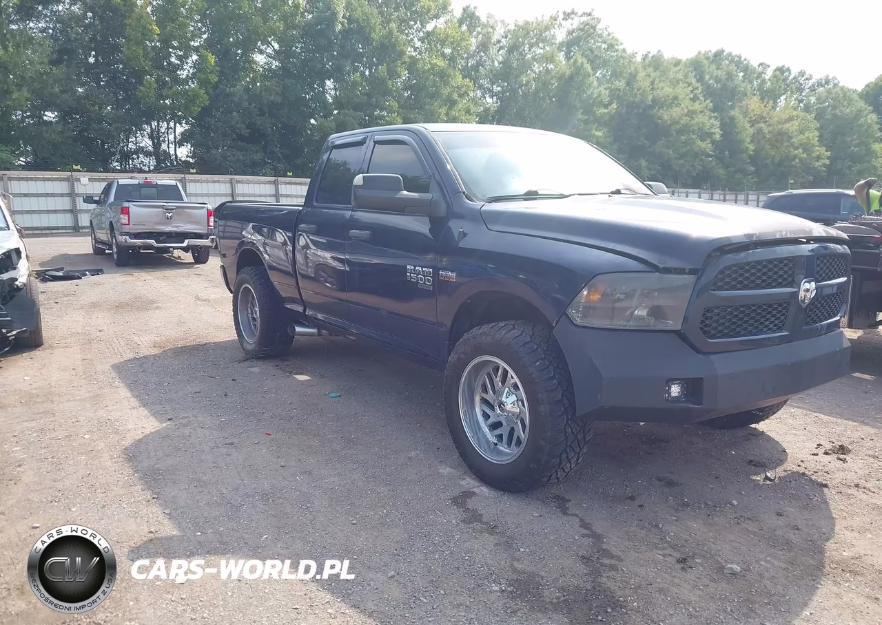 2019 Ram 1500 Classic Express 4X4 6'4 Box – zdjęcie 1 z 10