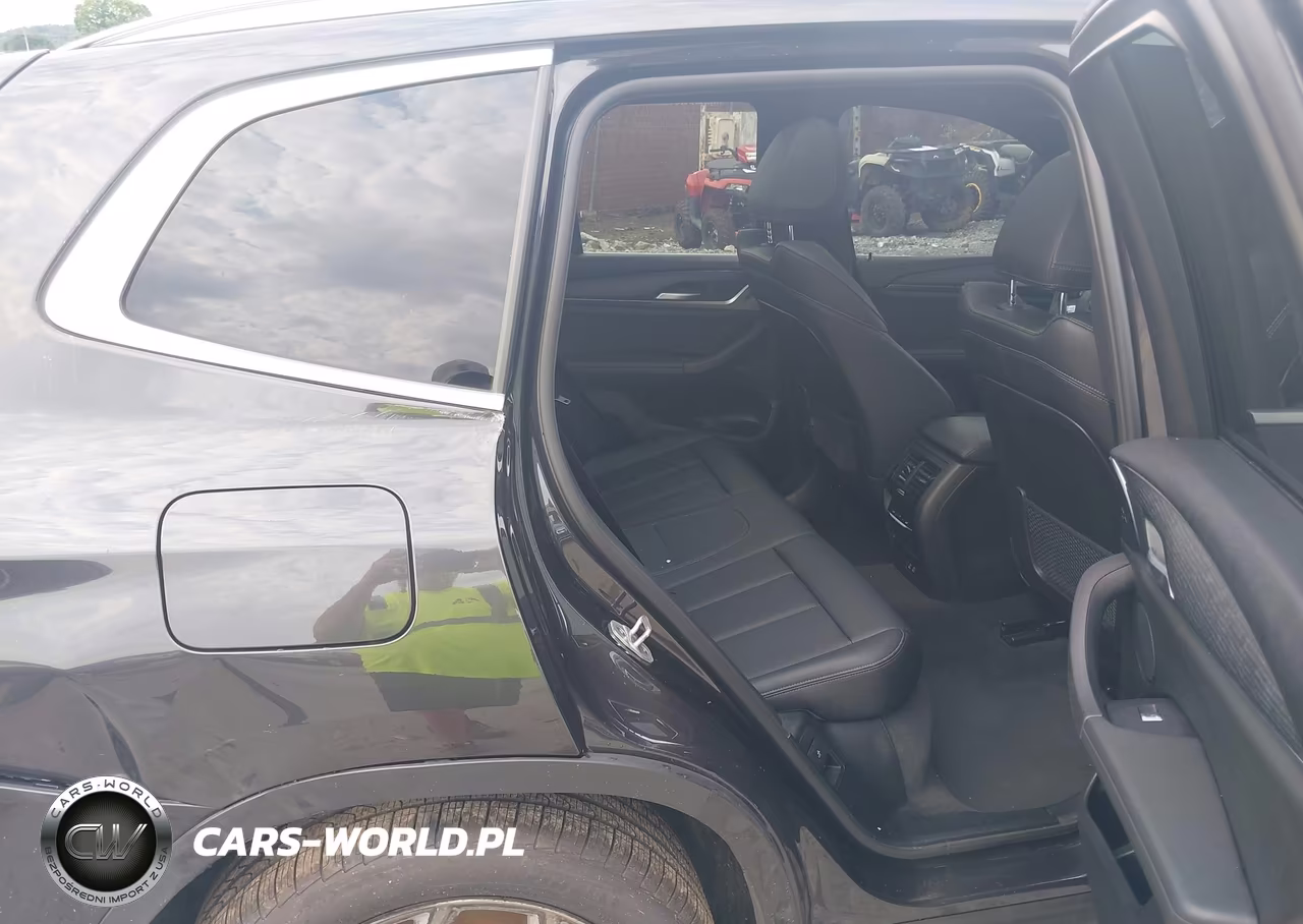2024 BMW X3 xDrive30I VIN:5UX53DP05R9U57260 - 8