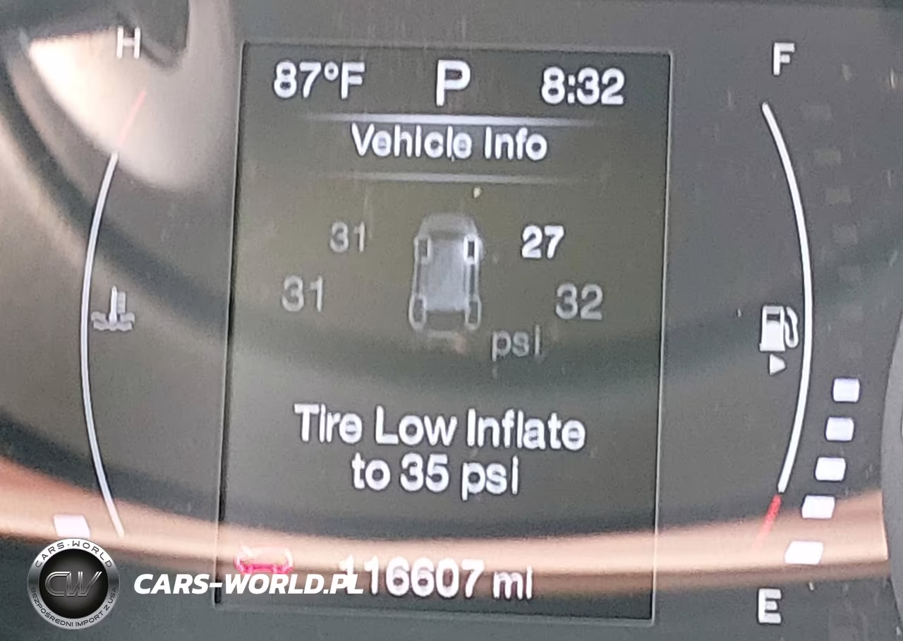 2018 Jeep Compass Latitude 4X4 VIN:3C4NJDBB3JT435009 - 15