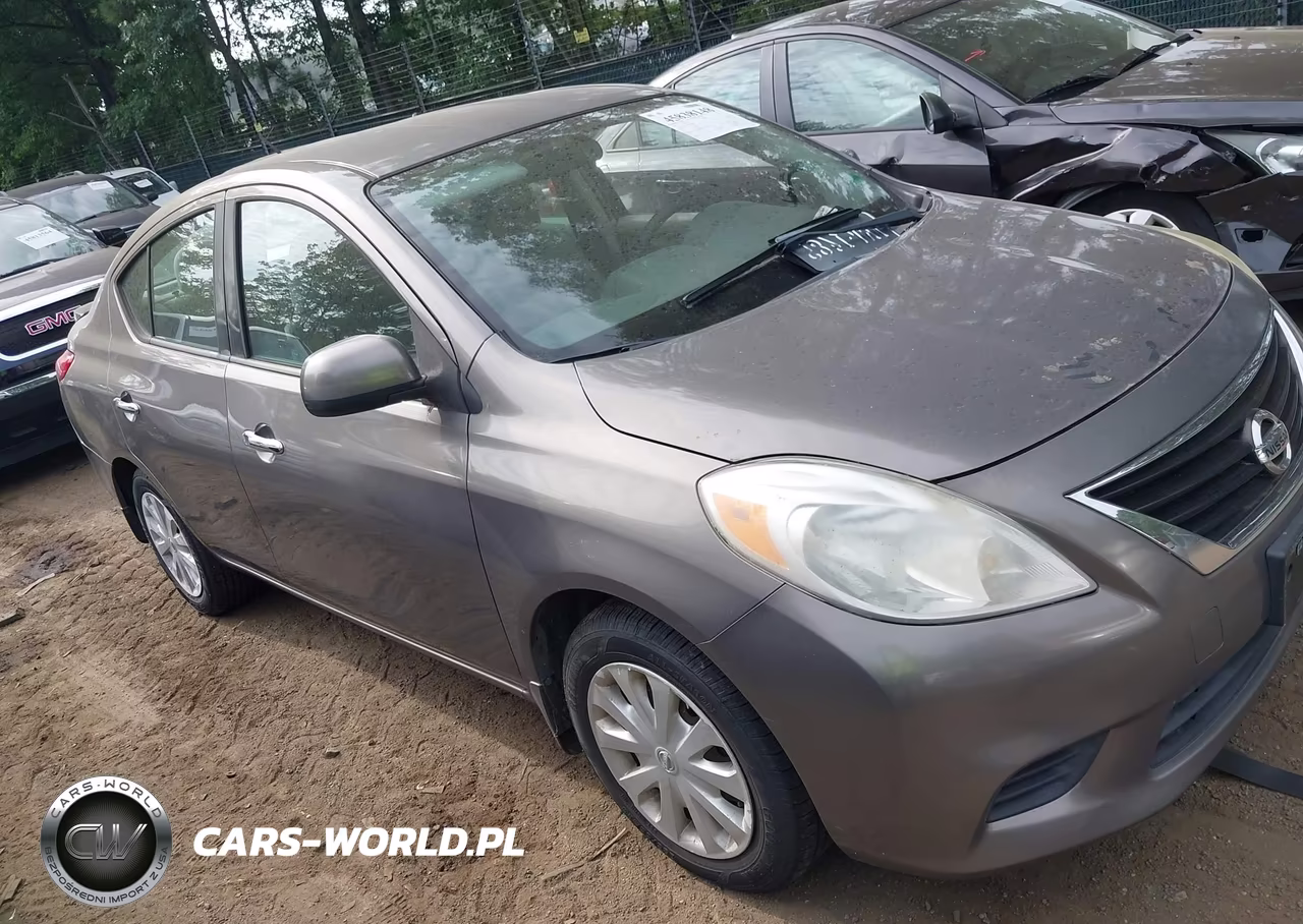 2014 Nissan Versa 1.6 Sv