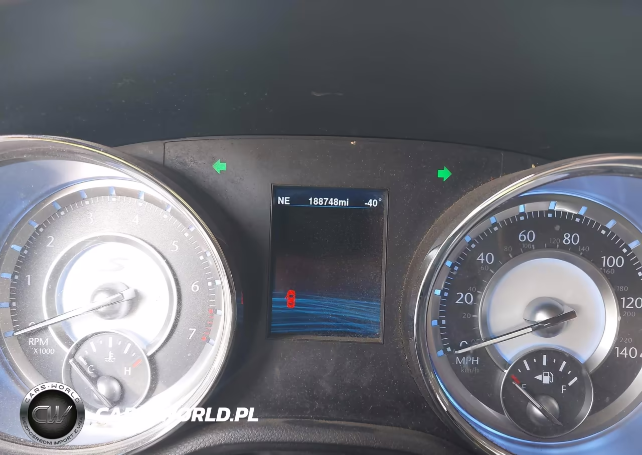 2013 Chrysler 300 300S VIN:2C3CCABG4DH728267 - 15
