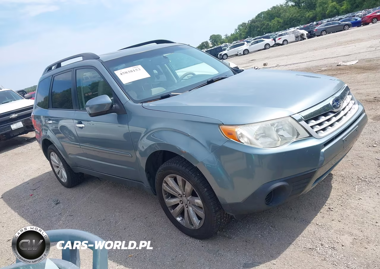 2013 Subaru Forester 2.5X Premium – zdjęcie 1 z 11