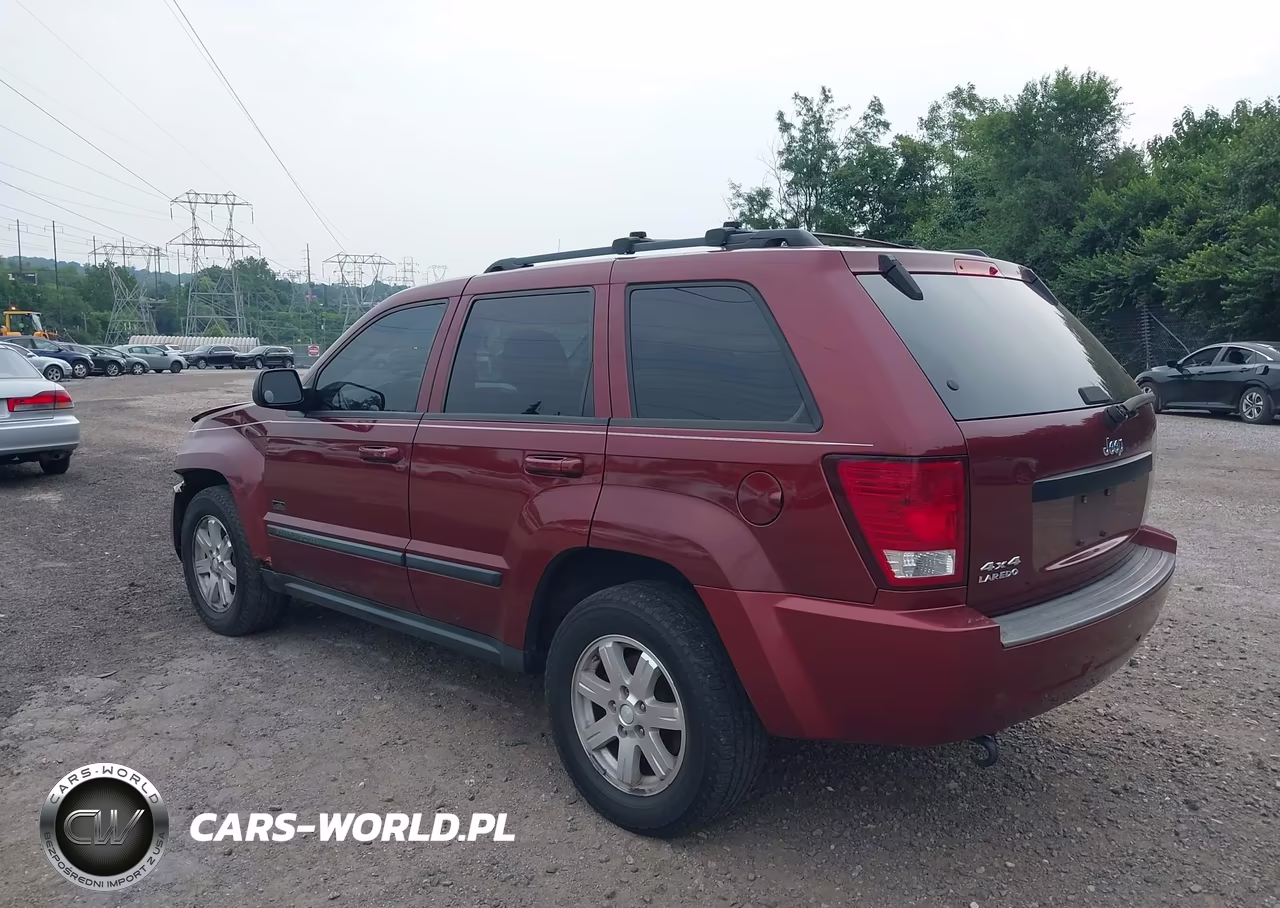 2008 Jeep Grand Cherokee Laredo VIN:1J8GR48K18C179833 - 3