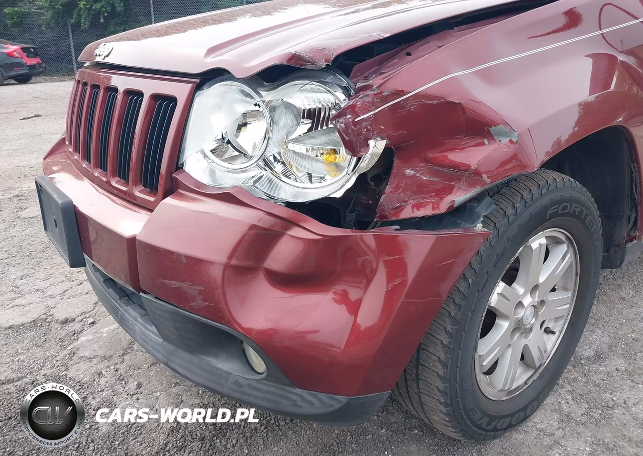 2008 Jeep Grand Cherokee Laredo VIN:1J8GR48K18C179833 - 6