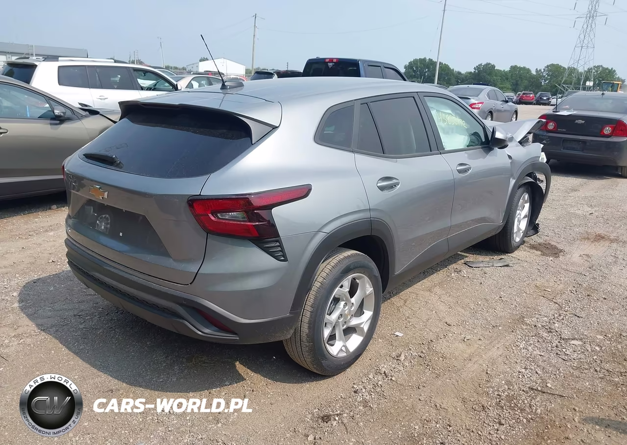 2026 Chevrolet Trax Fwd Ls VIN:KL77LFEPXTC219241 - 4
